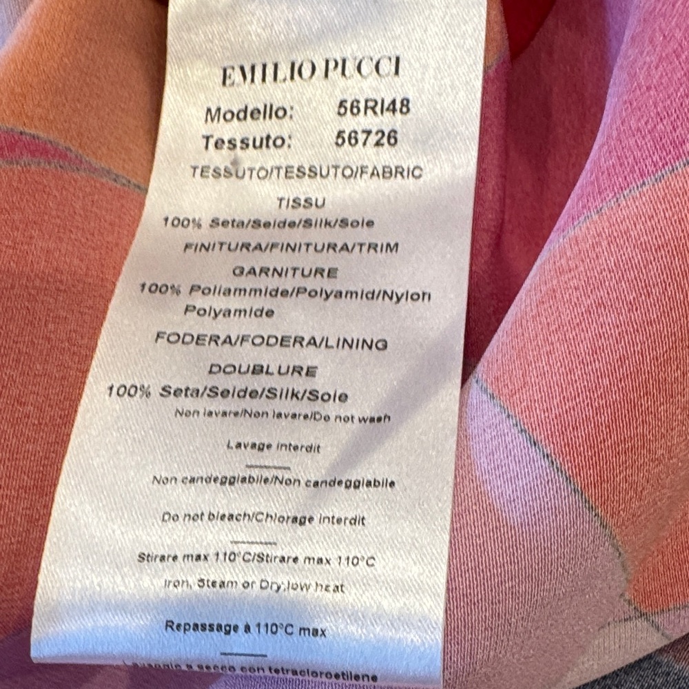 Emilio Pucci Pink and Orange Silk poncho - Picture 3 of 16